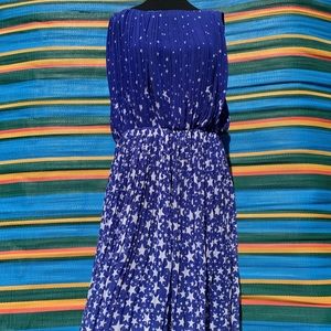 Gianni Bini Pleated Blue Star Dress